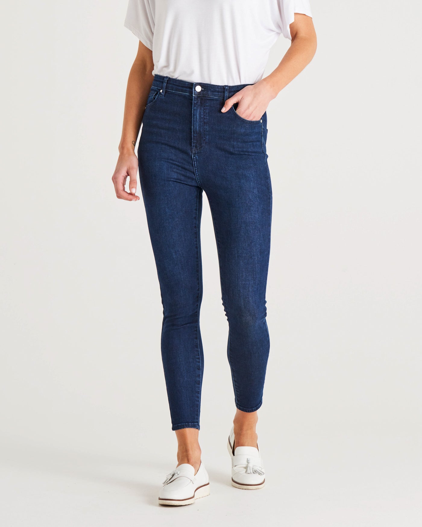 Betty Essential Jean Indigo Blue