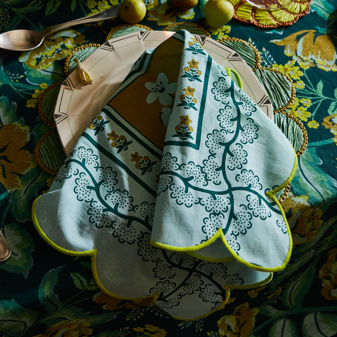 Claire Napkin Set