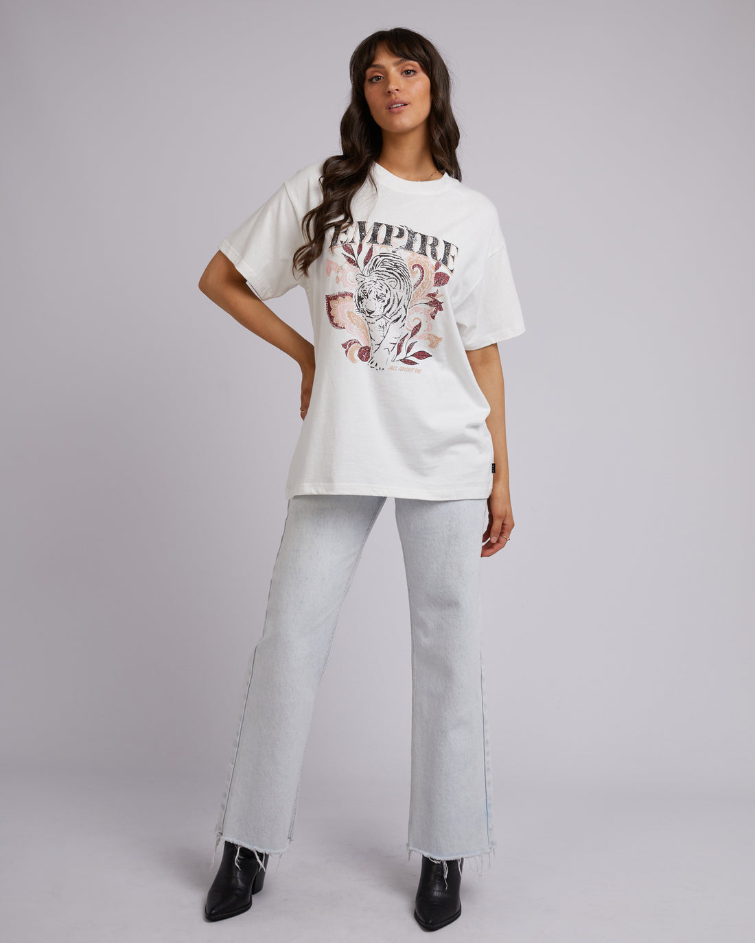 Empire Oversized tee white