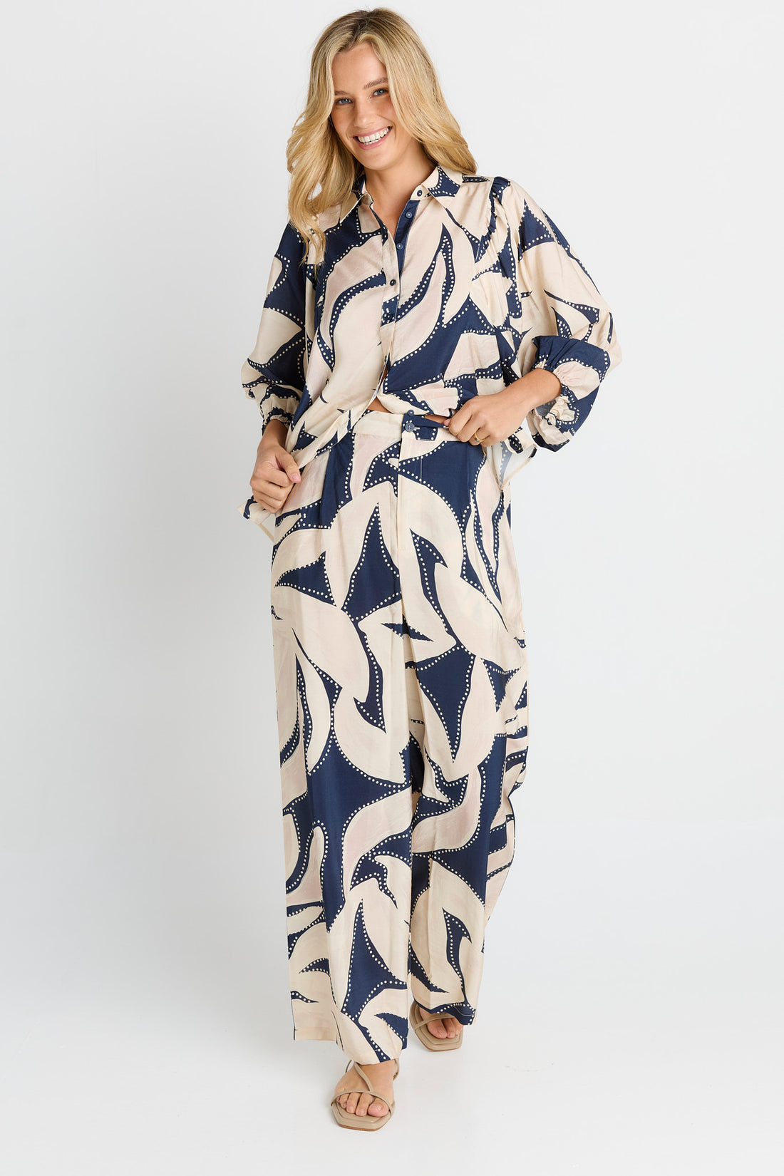 Nova Shirt- Navy Floral Print