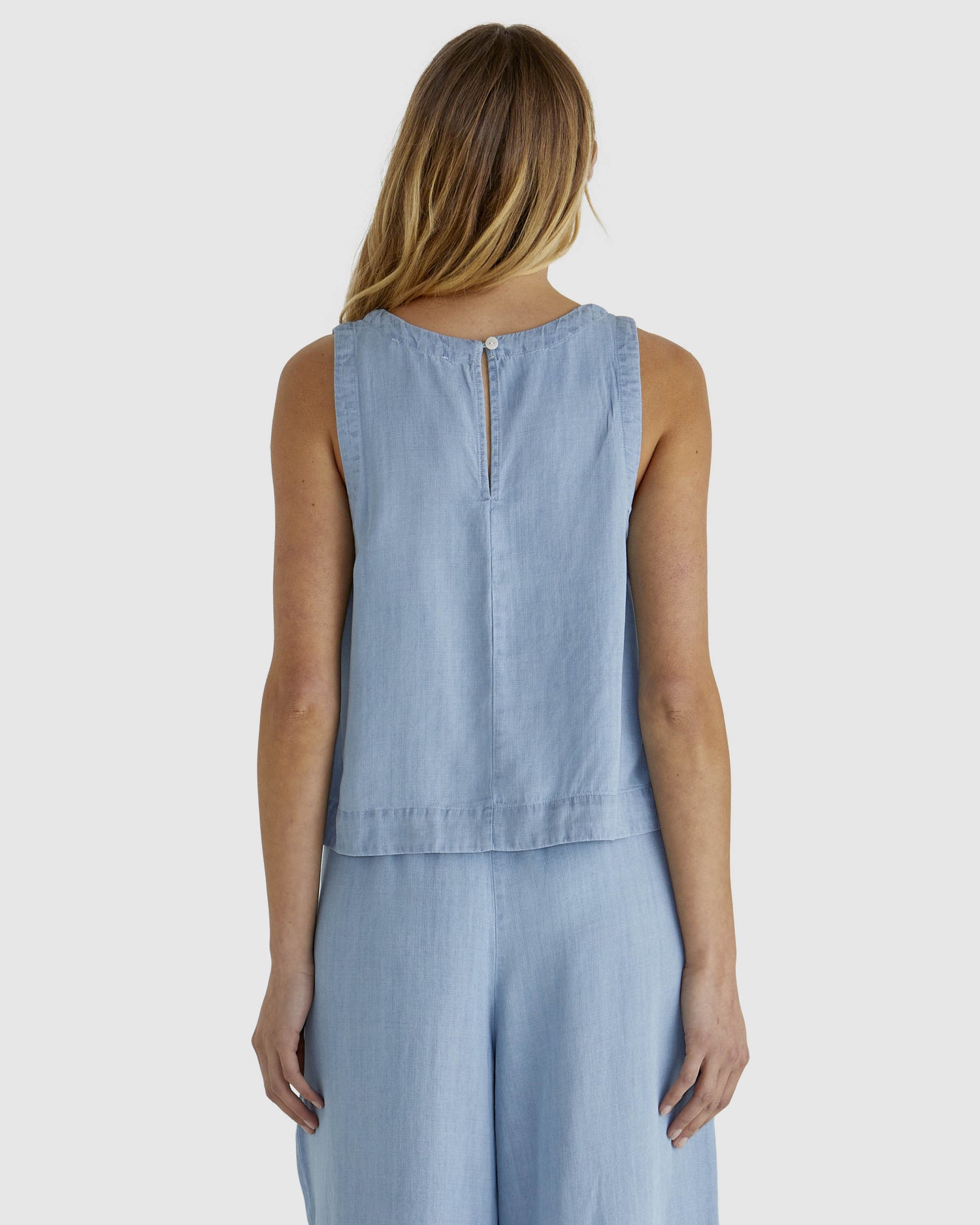 Rye tank chambray