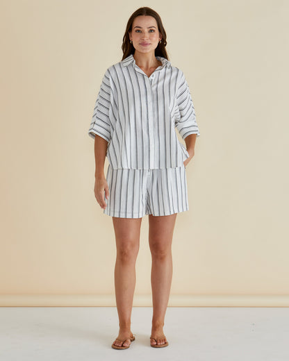 Sierra Short black white stripe
