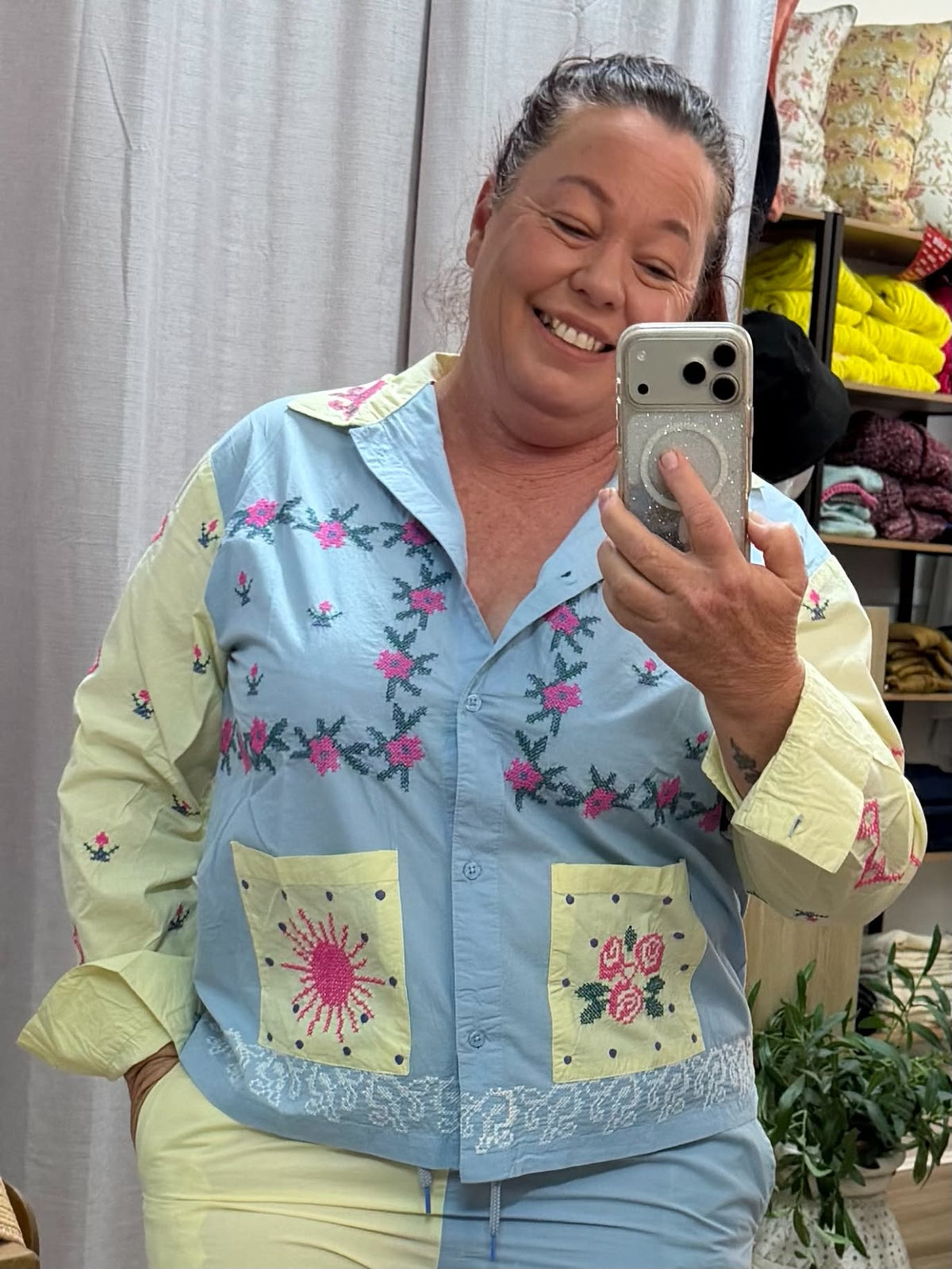 Cora shirt