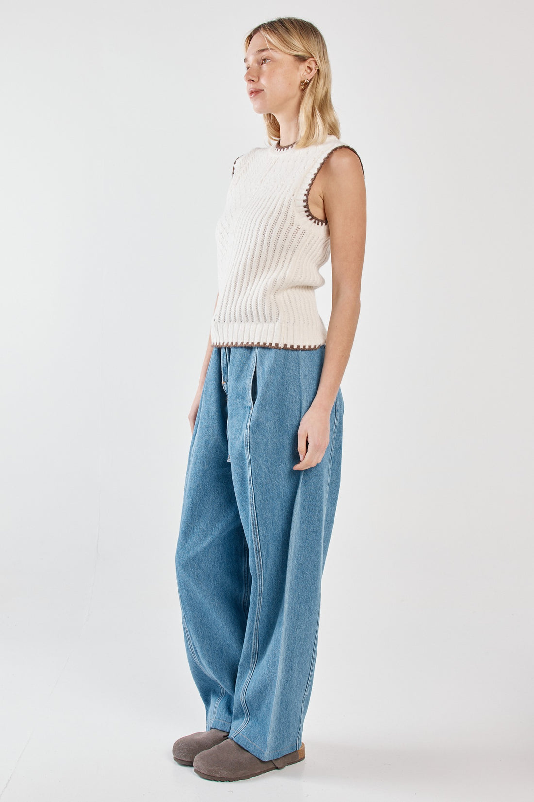 Aveline Barrel Leg Jean classic blue