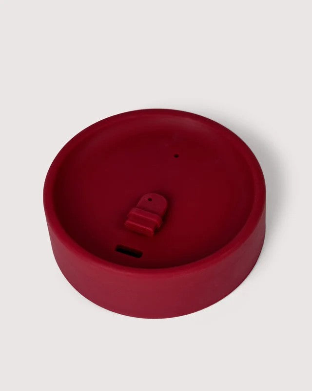 Burgundy Traveller cup