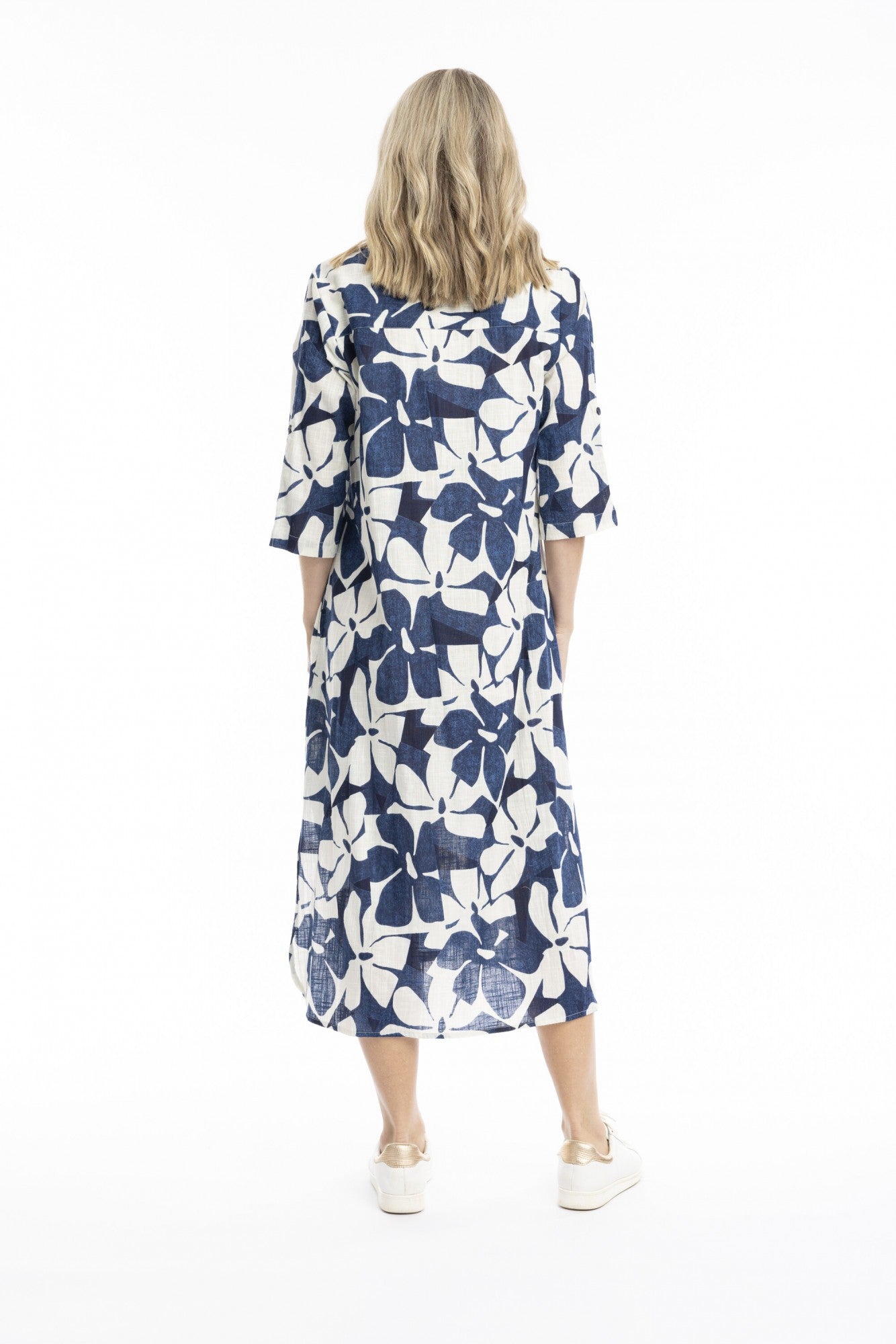 Cutout flowers navy - Sofia shirt dress