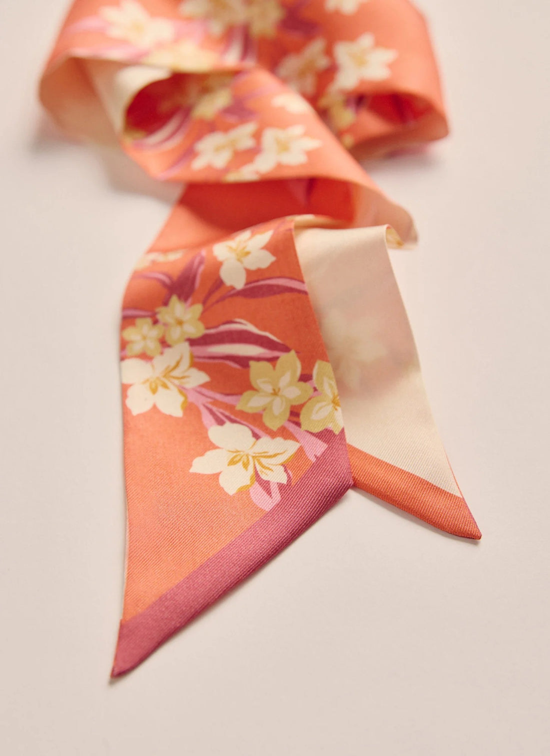 Pinnaroo Silk Twilly Scarf - dusky rose