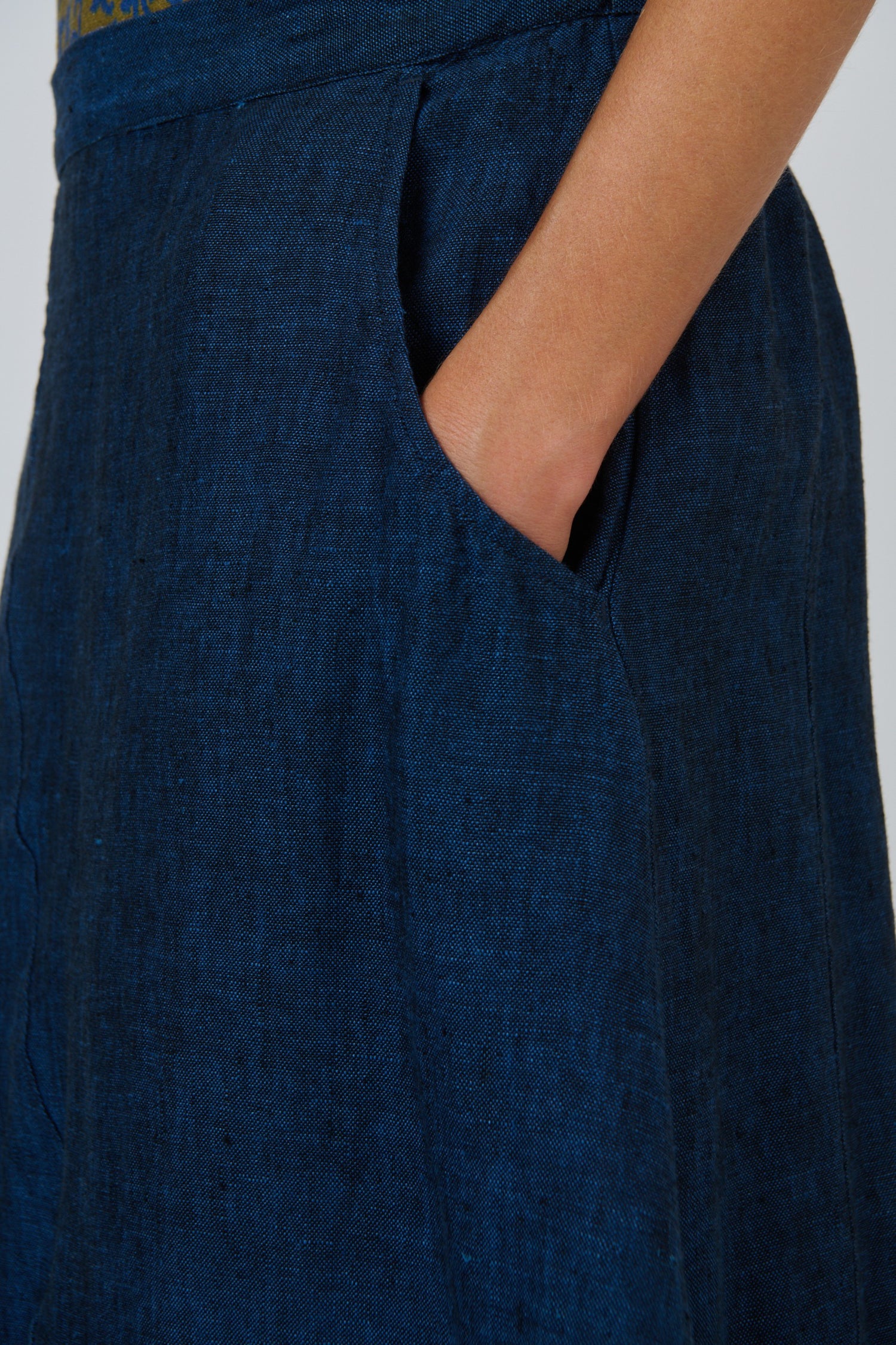 Eclipse Linen Skirt