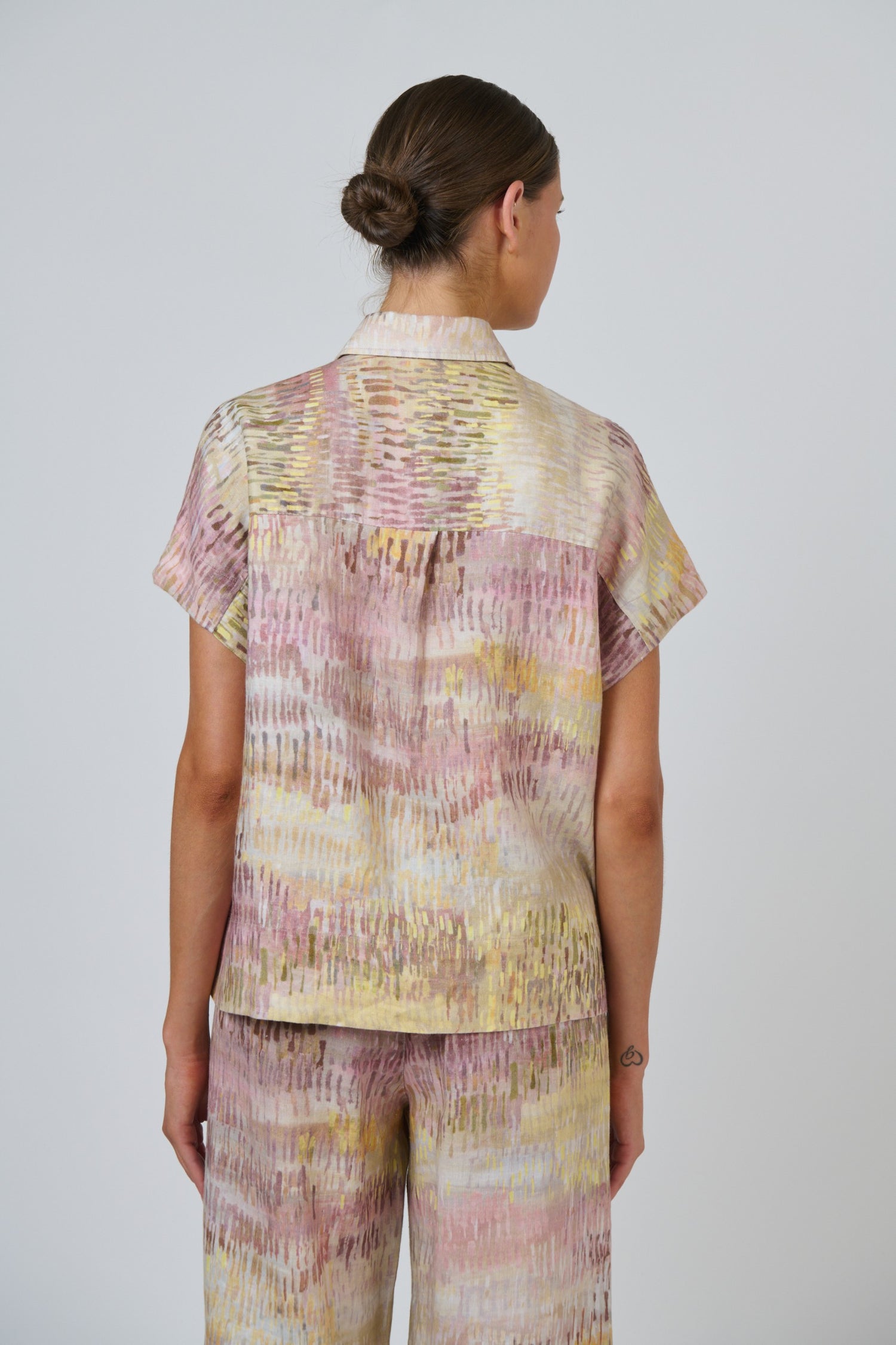 Mae Jardin linen top