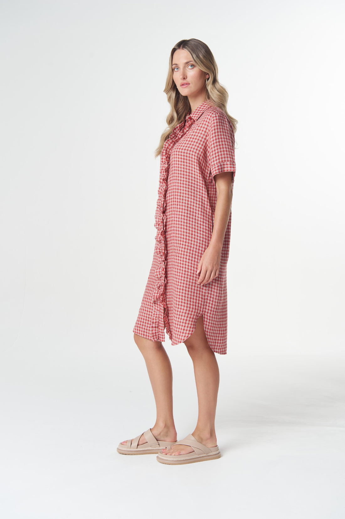 Beach Days Short Sleeve Frill Dress - poinsettia