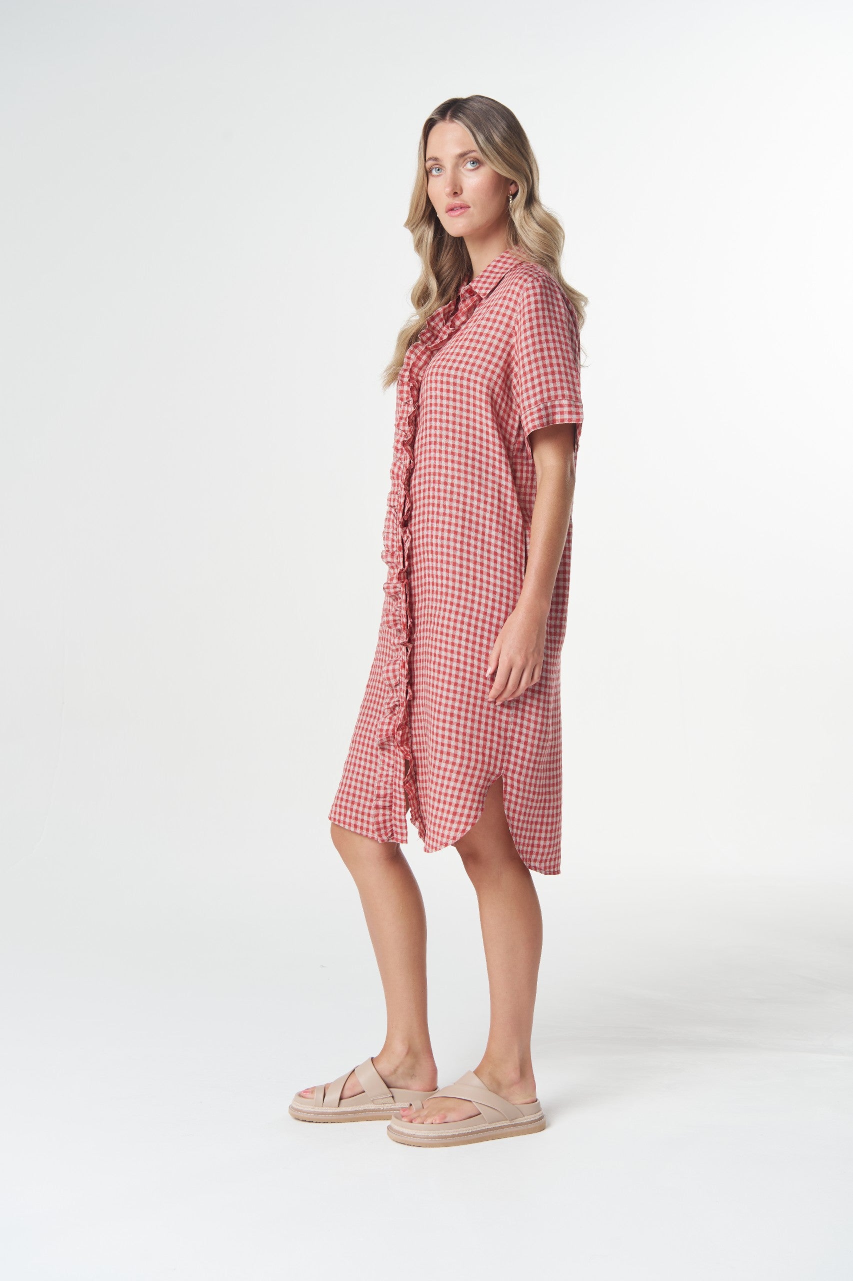 Beach Days Short Sleeve Frill Dress - poinsettia