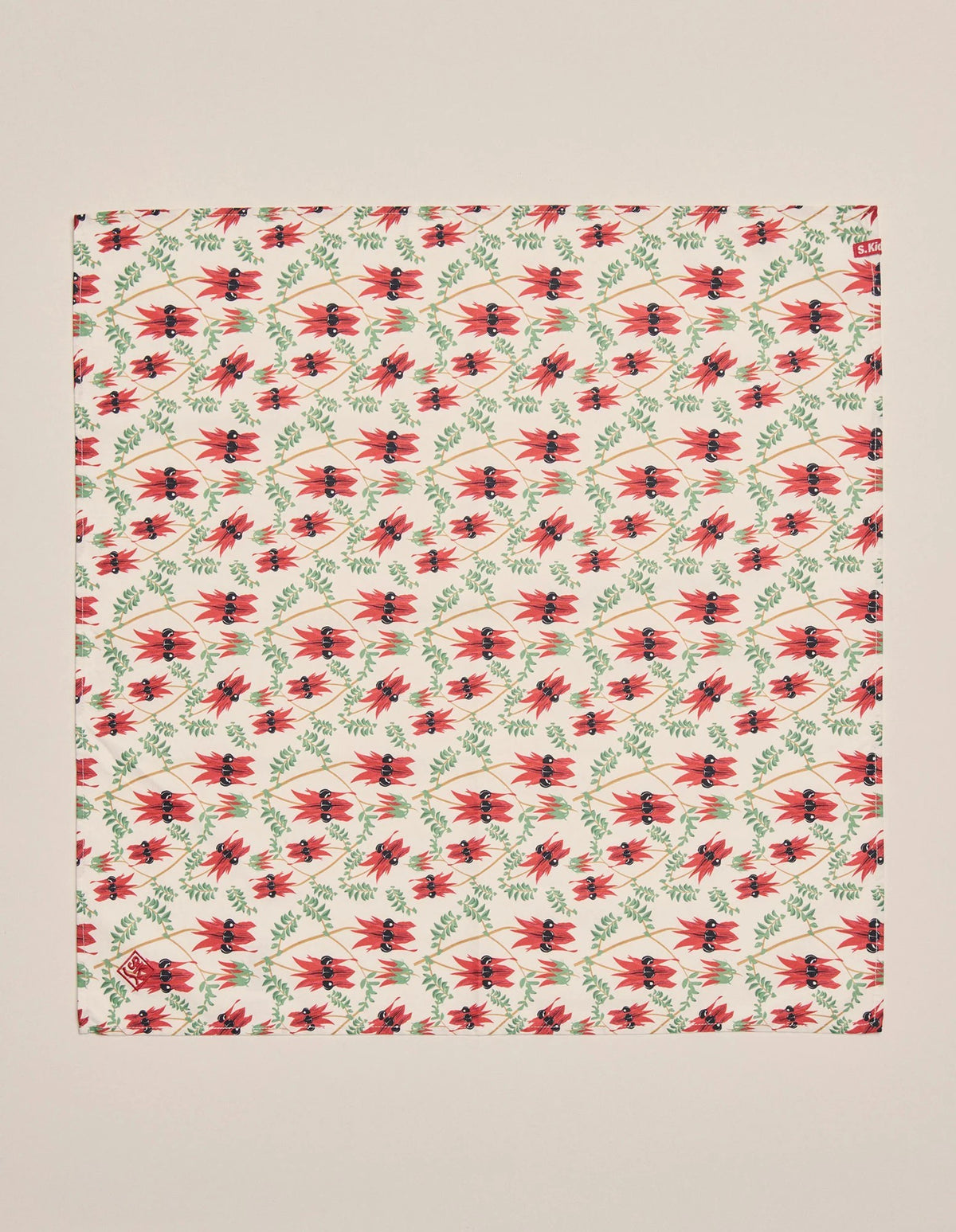 Parachina Bandana-red flowers