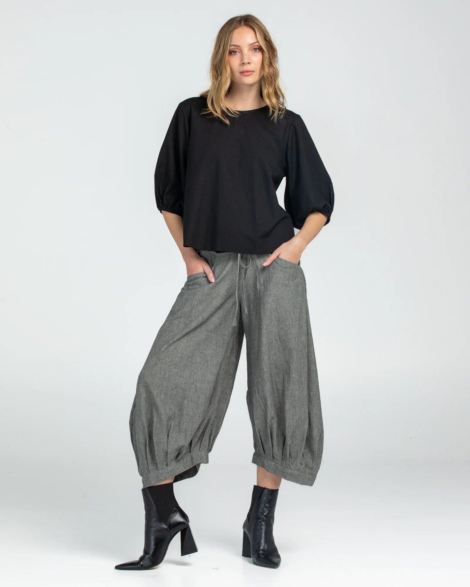 Guru Pant winter black chambray