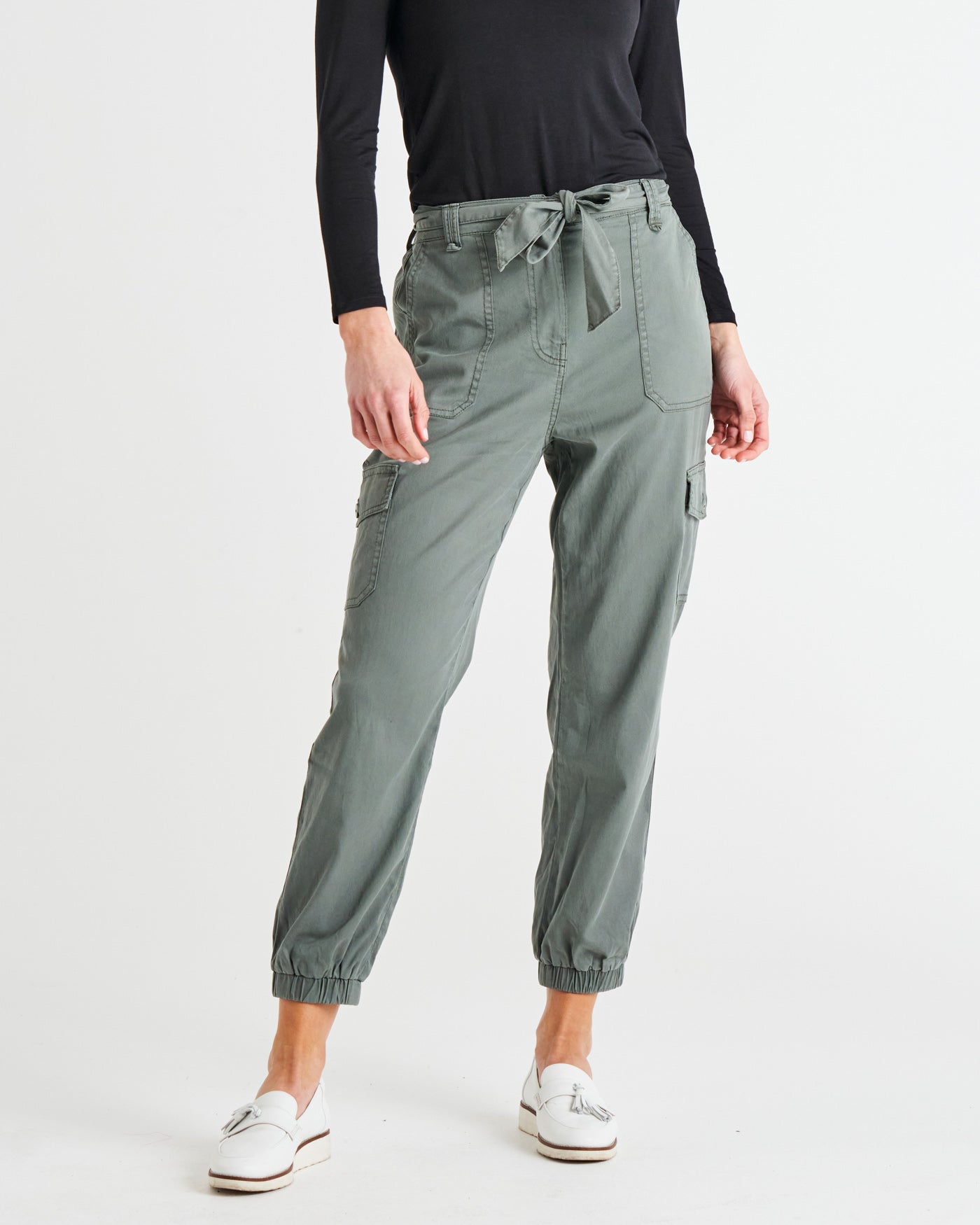 Cantebury Lyocell Cargo pants Khaki