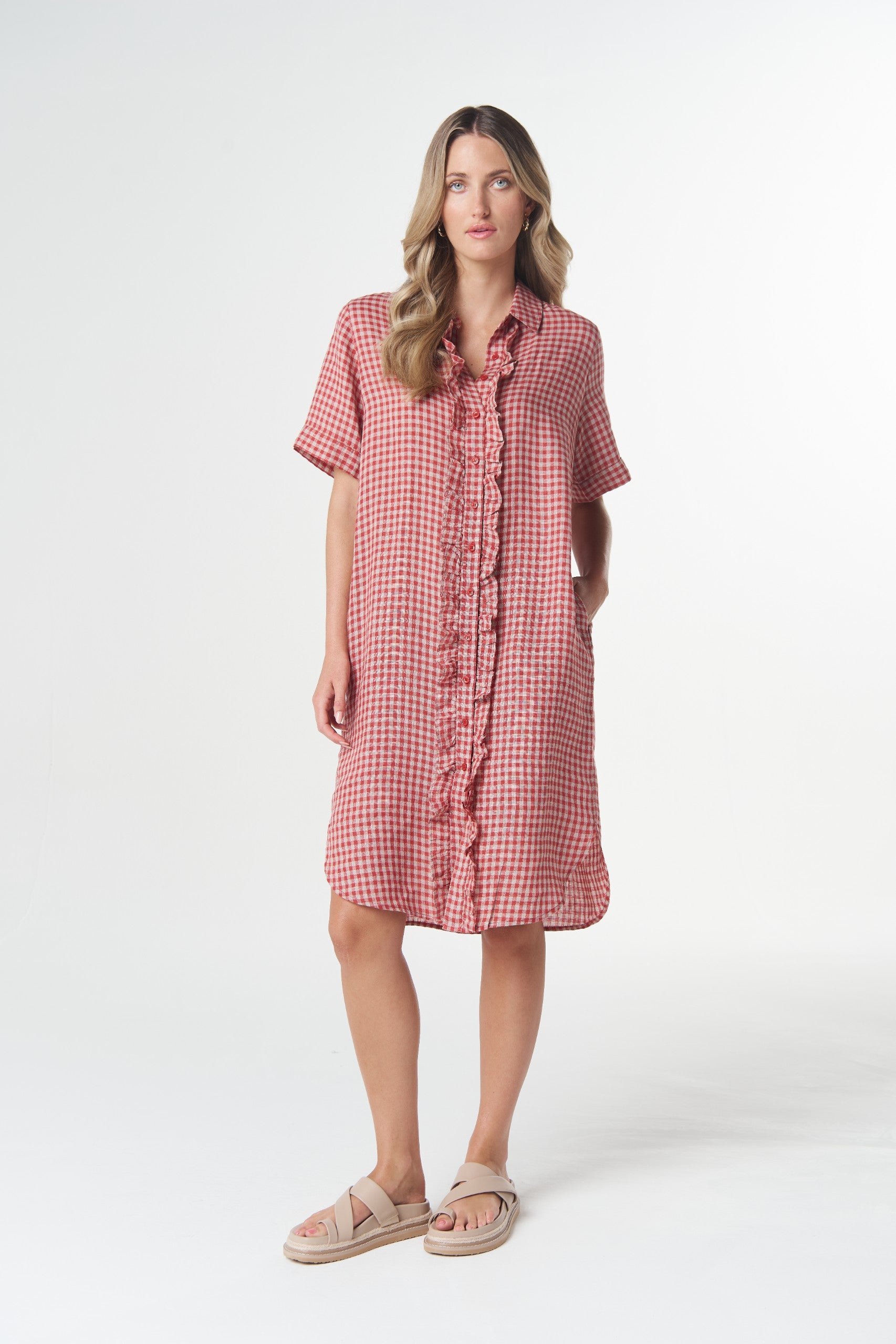 Beach Days Short Sleeve Frill Dress - poinsettia