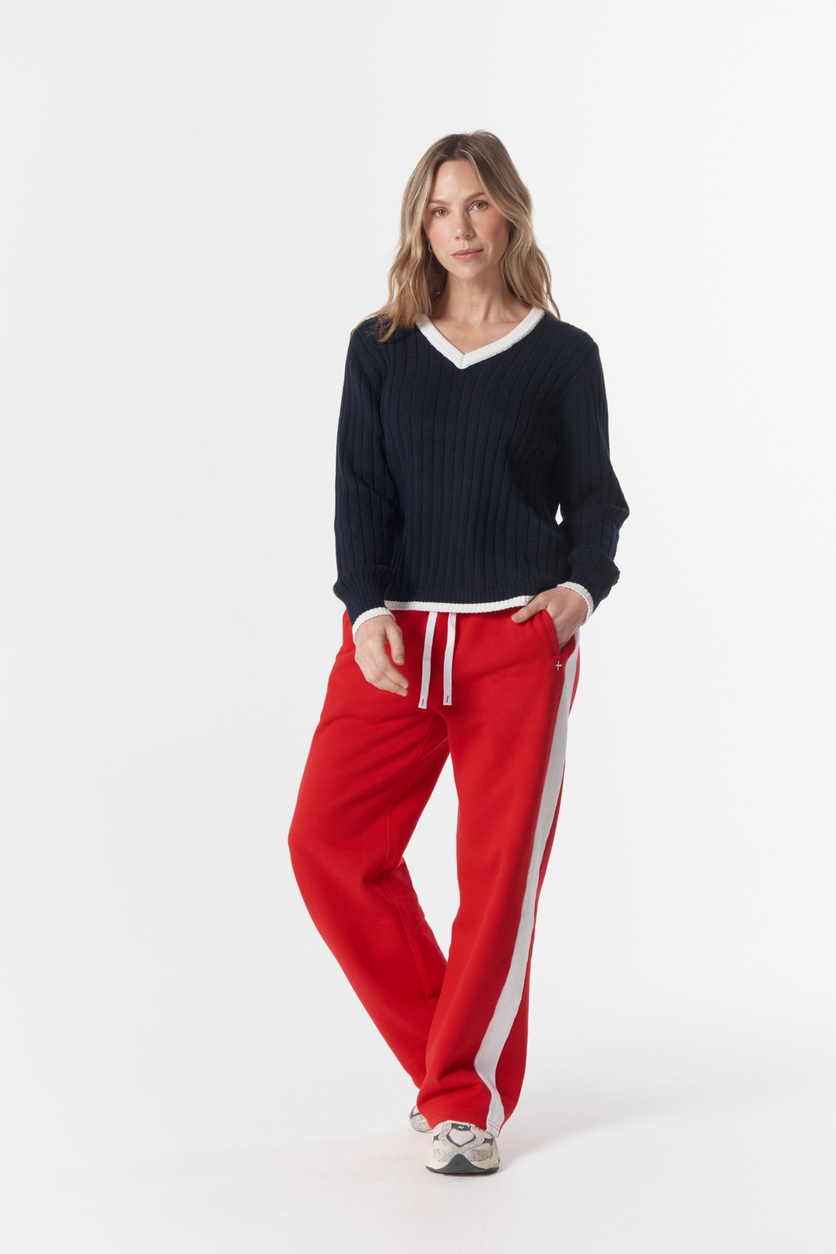Glow V neck knit navy