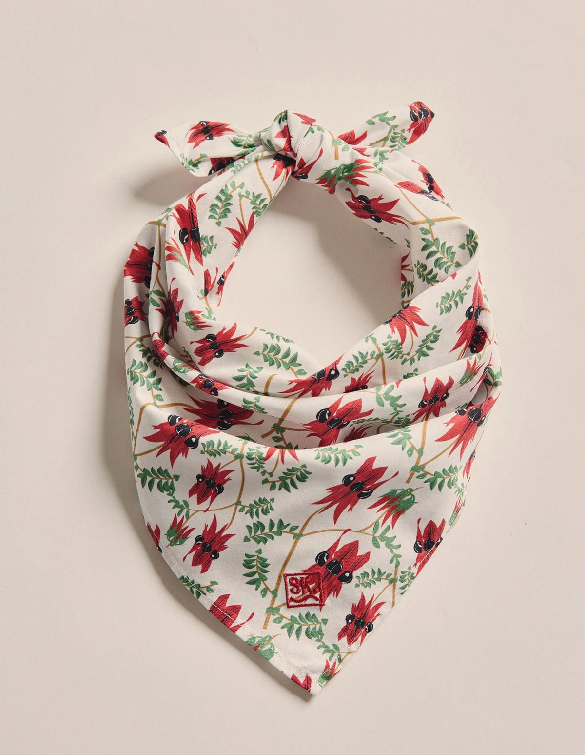 Parachina Bandana-red flowers